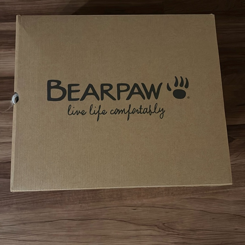 White bear paw boots